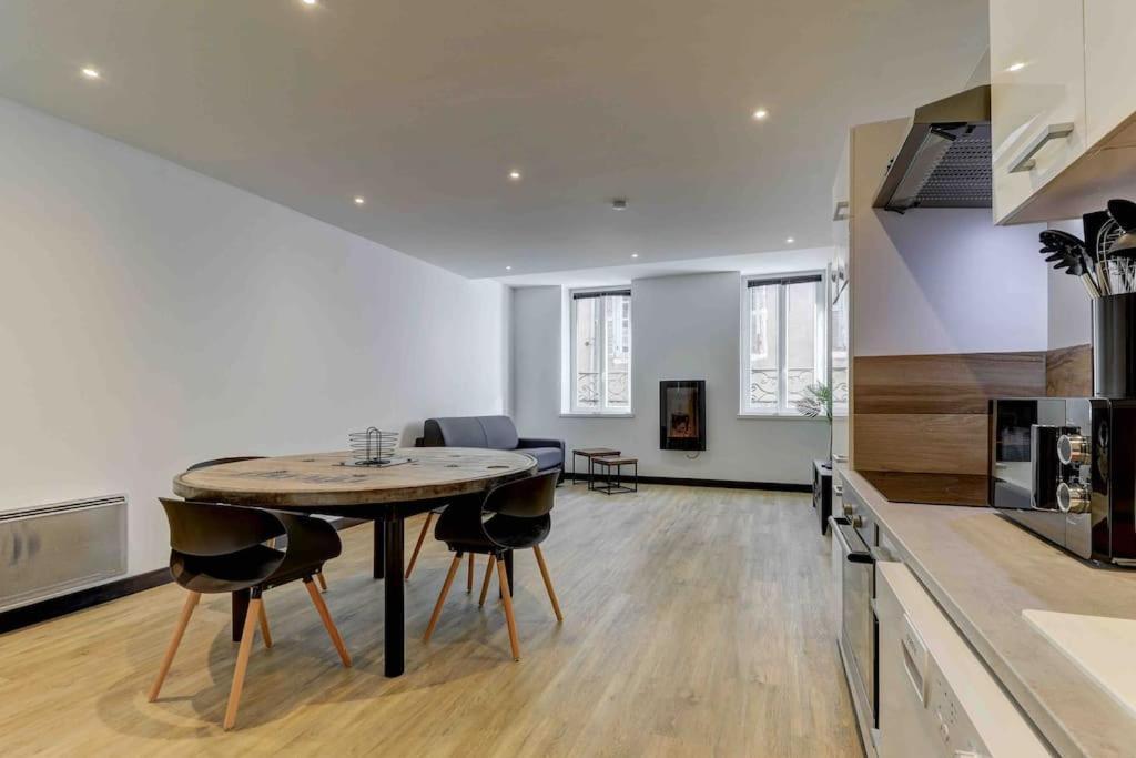 La Manufacture - Topdestination-Bourg - Centre Ville - Classe 3 Etoiles Exterior foto