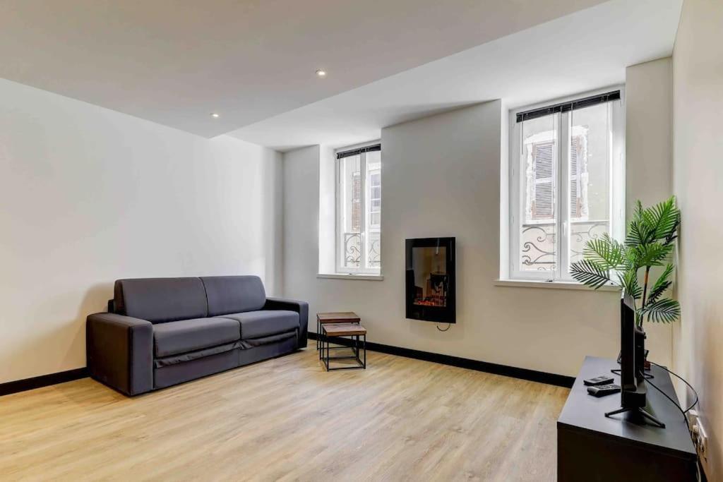 La Manufacture - Topdestination-Bourg - Centre Ville - Classe 3 Etoiles Exterior foto